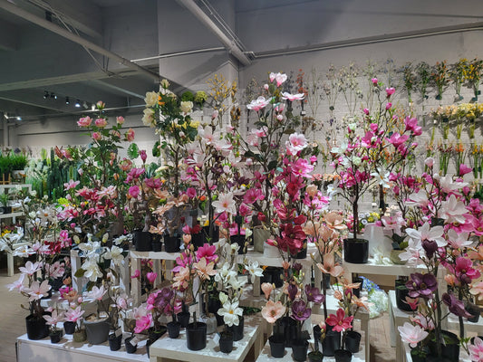 Guangzhou Meirui artificial flowers Co.,Ltd introduce